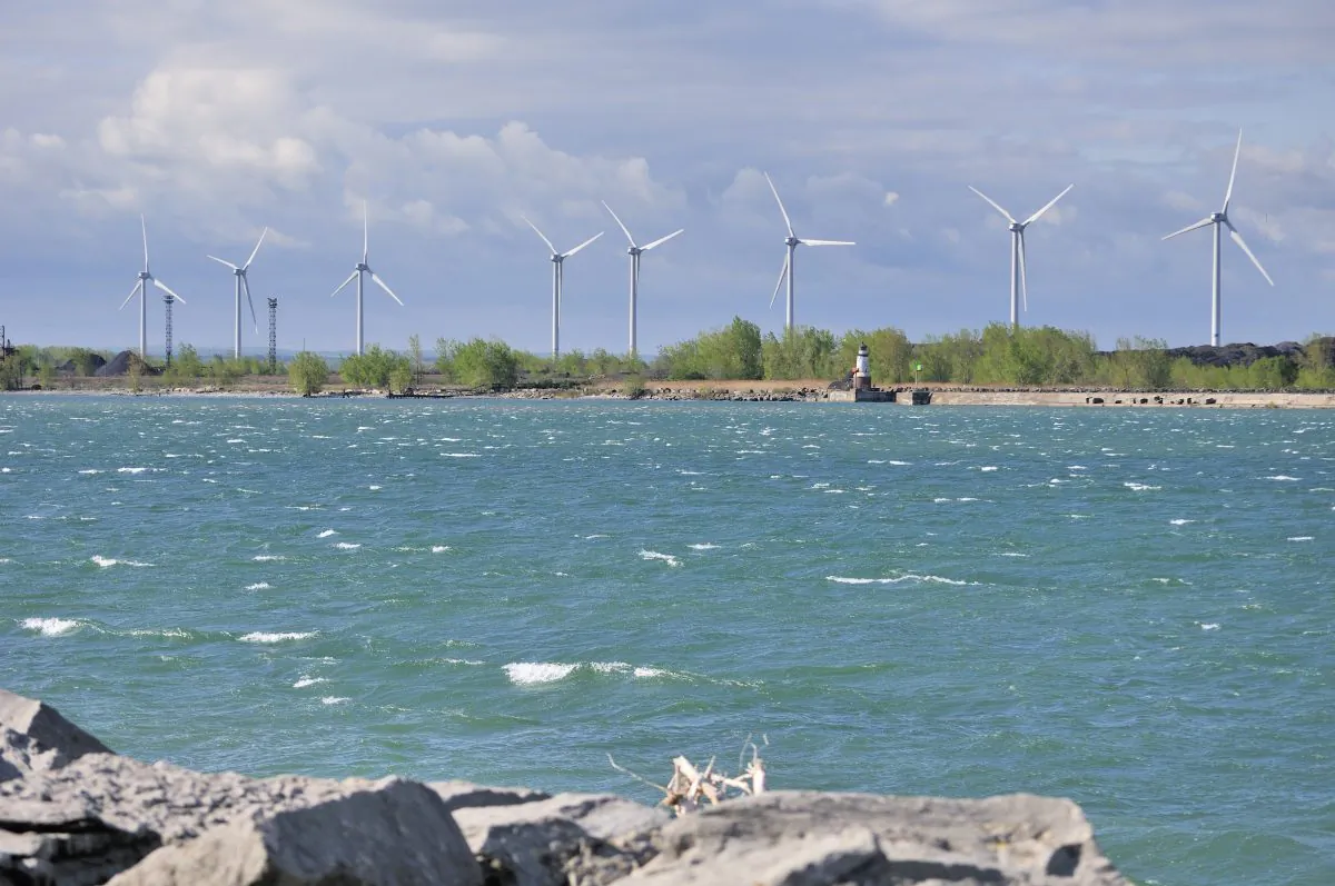 Windmills along the Lake Erie shoreline near Buffalo New York. (Bruce MacQueen/Shutterstock)