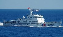 Japan Claims 4 Chinese Coast Guard Vessels Approach Its Ships in Disputed Waters