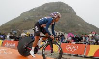 Armstrong Wins Third Straight Olympic Women’s Time Trial