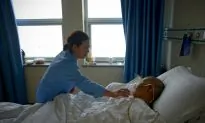 In China, Don’t Expect Health Care Without Bringing a Red Envelope