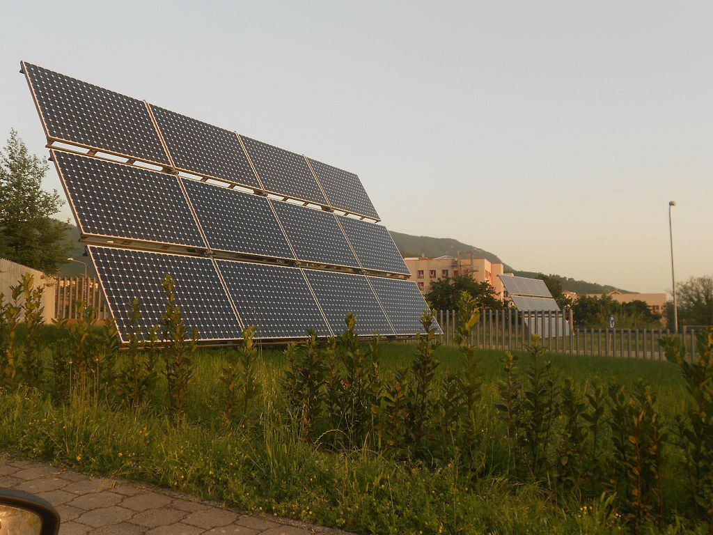 Are Solar Panels Ugly or Beautiful?