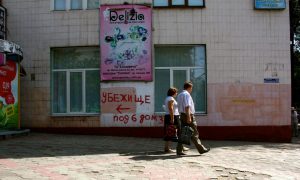 After Crimea 'Incursions,' Russia and Ukraine Step Back From All-Out War