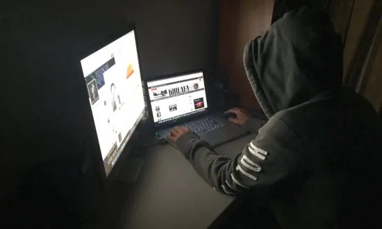 Hacker Leaks Hundreds of IP Addresses, Phonebooks of ISIS Recruiters
