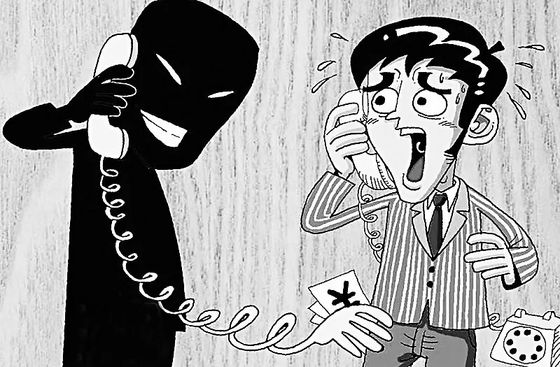 Chinese netizens have raised questions over the security of their personal information amidst a round of telecom fraud targeting Chinese college students.