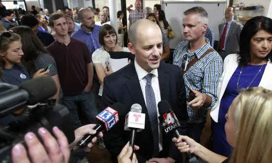 Utah Democrats Back Independent Evan McMullin in US Senate Race