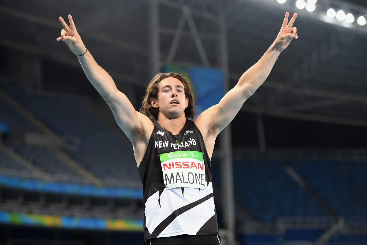 Liam Malone of New Zealand celebrates winning the gold medal in the Men's 200m - T44 of the Rio 2016 Paralympic Games on September 12, 2016 in Rio de Janeiro, Brazil.  (Atsushi Tomura/Getty Images for Tokyo 2020)
