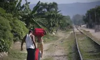 Hurricane Matthew Bears Down on Southwest Haiti, Heads North