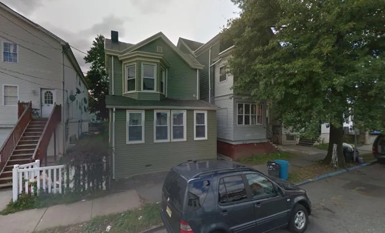 (Google Maps)