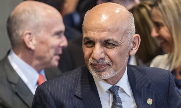 Afghanistan's President Ashraf Ghani arrives for a Conference on Afghanistan in Brussels, Wednesday, Oct. 5, 2016. The two-day conference, hosted by the EU, will have the participation of over 70 countries to discuss the current situation in Afghanistan. (AP Photo/Geert Vanden Wijngaert)