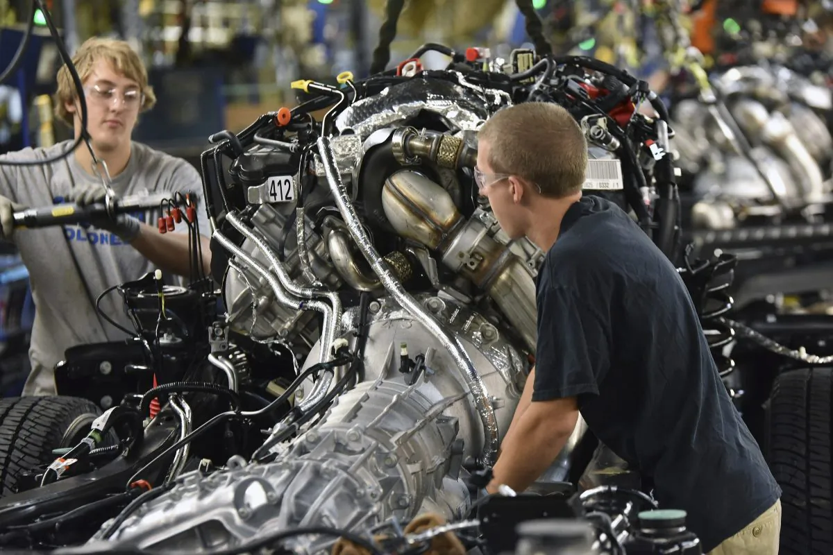 United Auto Workers assemble a 2017 Ford F-Series Super Duty truck at the Kentucky Truck Plant in Louisville, Ky. (Sam VarnHagen/Ford Motor Co. via AP)