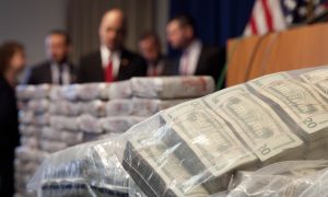 Distributors, DEA Failed to Abate US Opioid Crisis