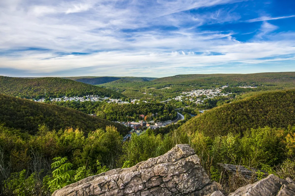 The Borough of Jim Thorpe, Carbon County, Pennsylvania, on Oct. 11, 2016. (Samira Bouaou/Epoch Times)