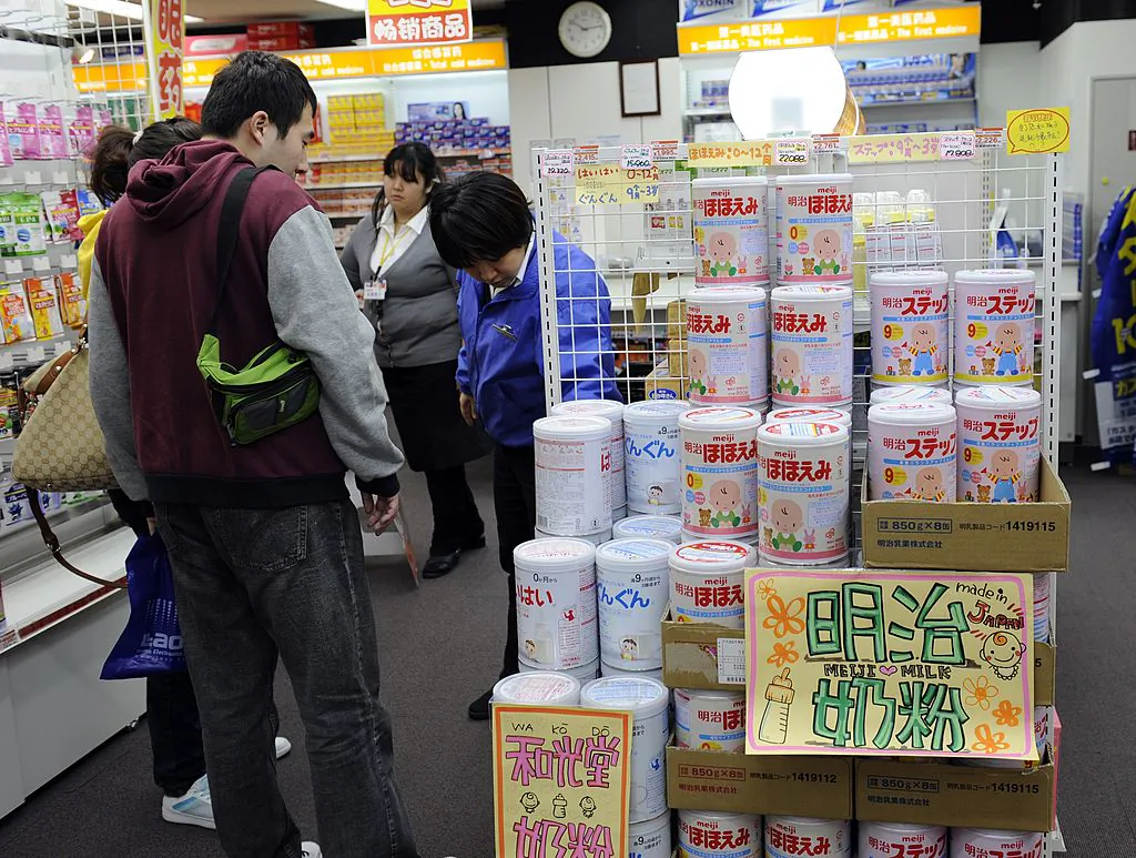 Chinese tourists shop in Akihabara, Tokyo on Feb. 10, 2011. (Toshifumi Kitamura/AFP/Getty Images) 