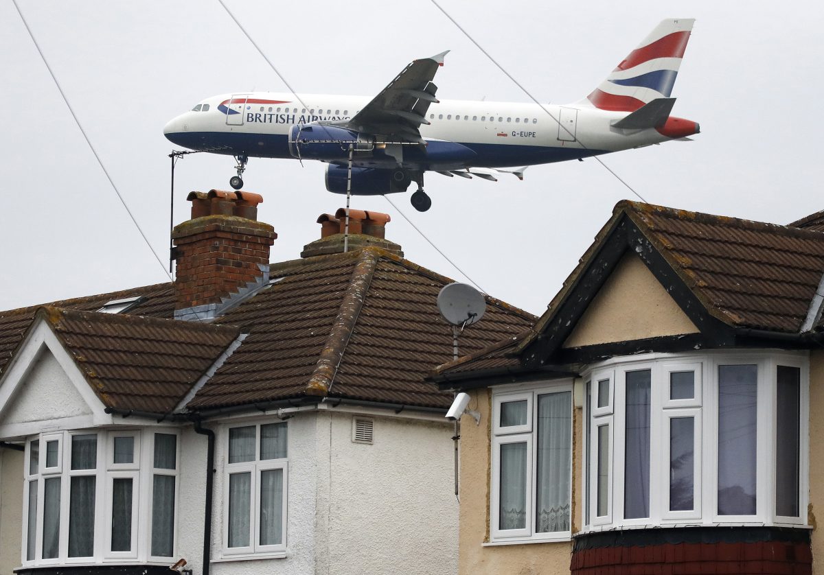 NextImg:No Clear Alternative to Jet Fuel to Support Present Demand Under UK's Net Zero Plans: Report
