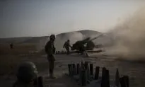 Iraqi Kurdish Forces Advance on ISIS-Held Town East of Mosul
