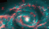 Images Show Rare Eye-Shaped ‘Tsunami of Stars and Gas’ (Video)