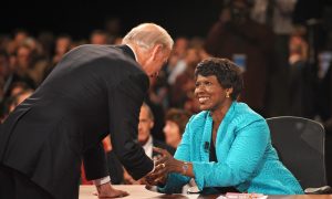PBS Journalist Gwen Ifill Dies of Cancer