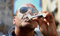 E-cigs Are as Bad for Teeth as Regular Cigarettes