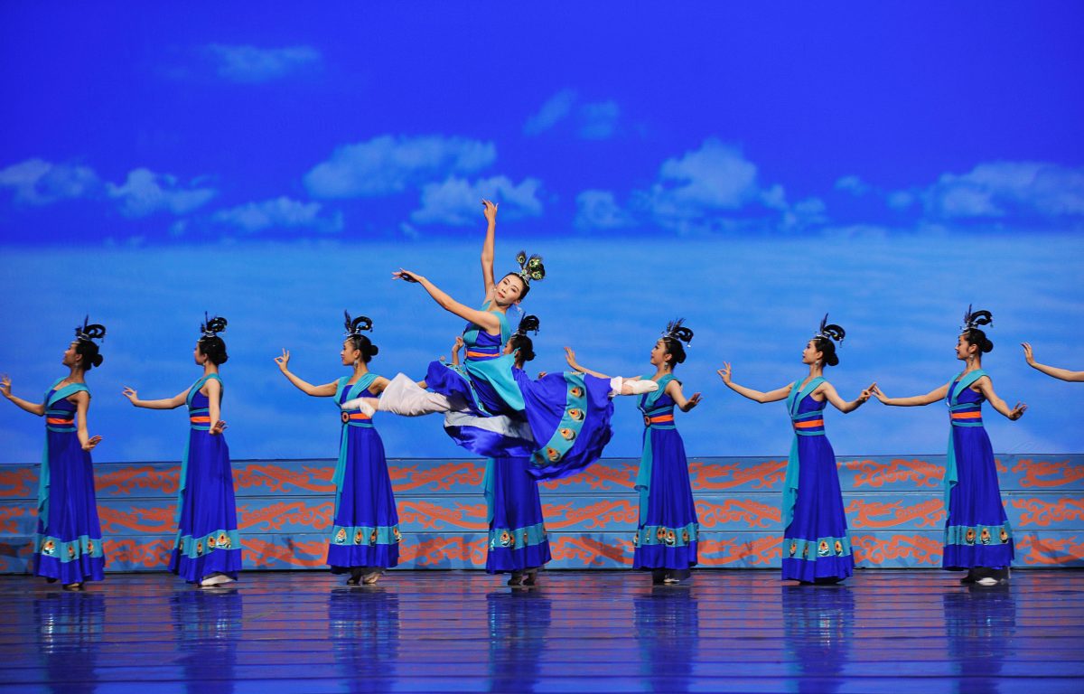 Shen Yun dancers perform a classical Chinese dance. (Courtesy of Shen Yun Performing Arts) 