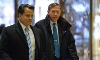 US Investigating Leak Related to Petraeus Case