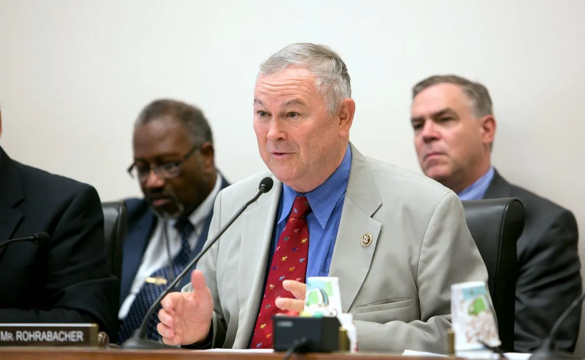 Dana Rohrabacher. (Lisa Fan/Epoch Times)