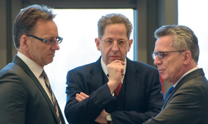 Hans-Georg Maassen, head of Germany's domestic intelligence service, at a meeting with interior ministers of German federal states, in Saarbruecken, Germany on Nov. 30, 2016. (Oliver Dietze/dpa/ via AP)