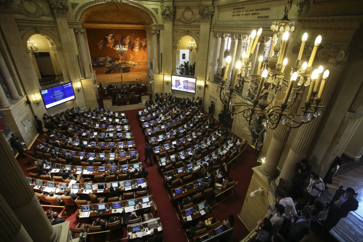 Lawmakers debate in Congress in Bogota, Colombia, on Nov. 30, 2016. (AP Photo/Ivan Valencia)