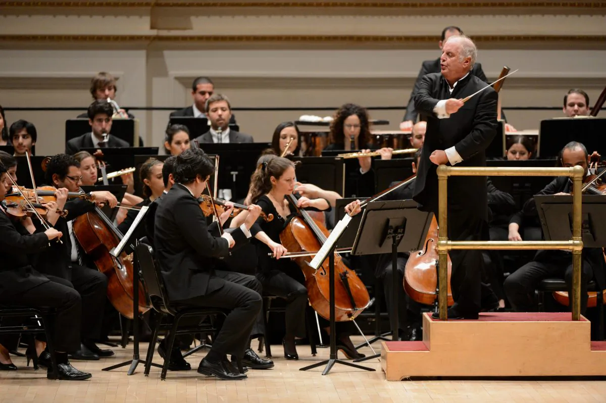 Argentinian-born conductor Daniel Barenboim (R) directs the West-Eastern Divan Orchestra in Beethoven's Symphony No. 3 January 31, 2013 at Carnegie Hall in New York. (STAN HONDA/AFP/Getty Images)