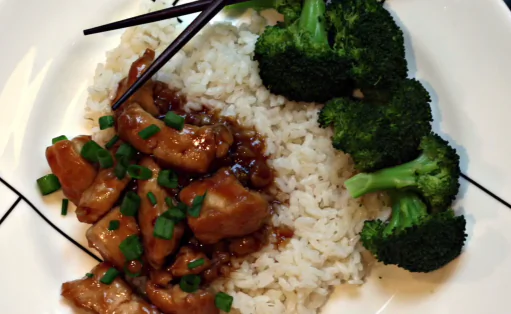 Chef Who Invented General Tso’s Chicken Has Died (Video)