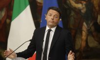 Renzi Quits; Italian Populists Seek Quick Vote to Win Power