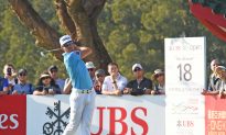 Rafa Cabrera Bello Sets the Pace at Hong Kong Open