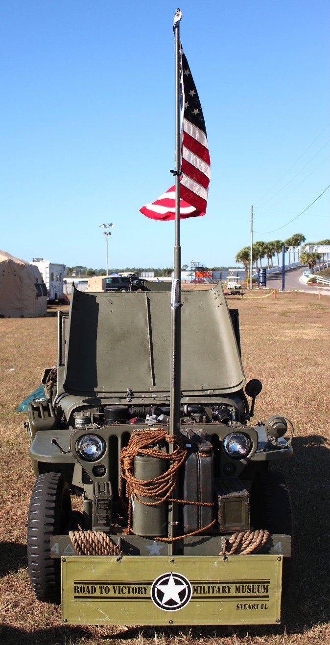 m9-props-pistons_3139-jeep-flag