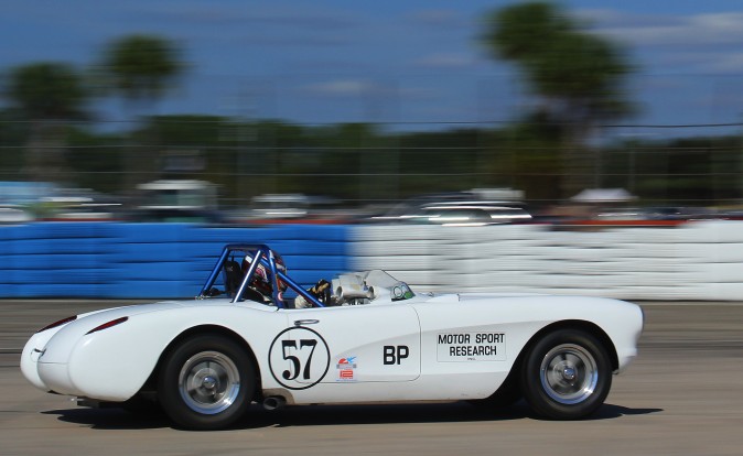 hsr-sebclassic-12-3-16_0005-57-corvette