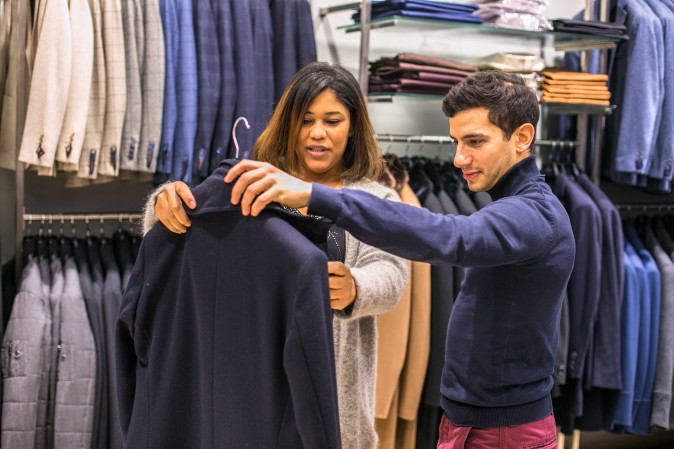 The SAYKI grand opening and holiday cocktail event at their first store in New York on Dec. 15, 2016. (Benjamin Chasteen/Epoch Times)