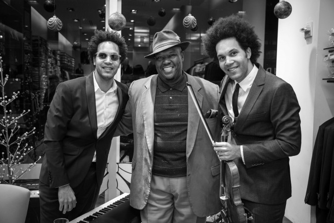 The SAYKI grand opening and holiday cocktail event at their first store in New York on Dec. 15, 2016. (Benjamin Chasteen/Epoch Times)