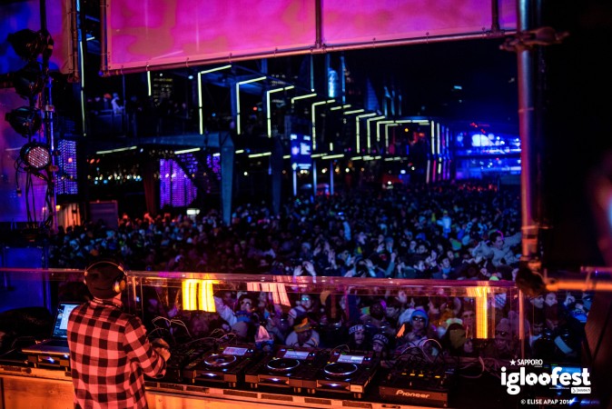 Igloofest, an outdoor dance party at the Old Port. (Elise Apap)