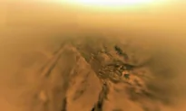 Here’s What Surface of Titan Looks Like (Video)