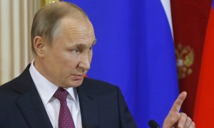 Putin: Obama's Government Is Working Hard to Undermine Trump