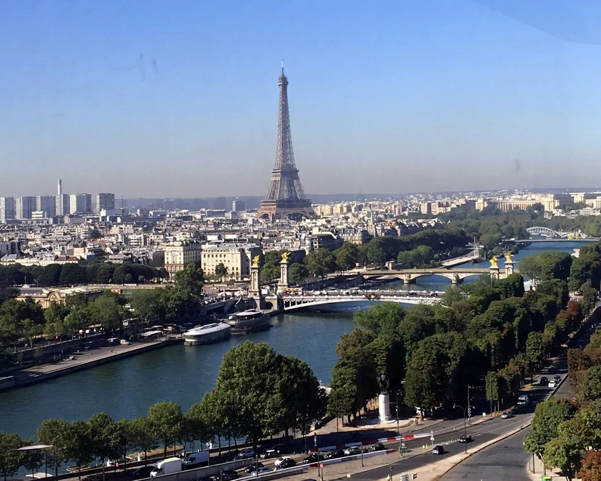 View of the Eiffel Tower and the Seine River from La Grande Roue. (Isabelle Kellogg)