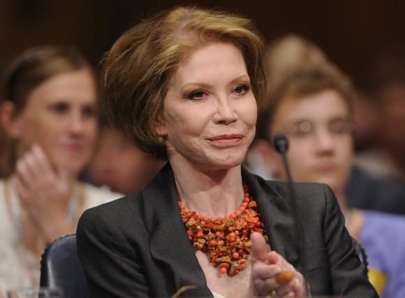 This June 24, 2009 file photo shows actress Mary Tyler Moore before the Senate Homeland Security and Governmental Affairs Committee hearing on Type 1 Diabetes Research on Capitol Hill in Washington. Moore died on Jan. 25, 2017, at age 80. (AP Photo/Susan Walsh, File)