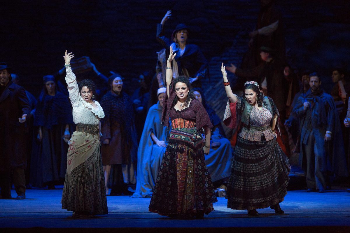 carmen opera metropolitan review