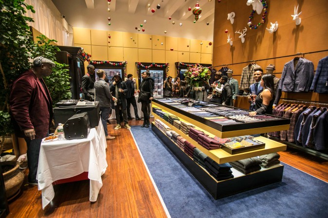 Eredi Pisanò boutique celebrating 15 years on Madison Avenue in New York on Dec. 21, 2016. (Benjamin Chasteen/Epoch Times)