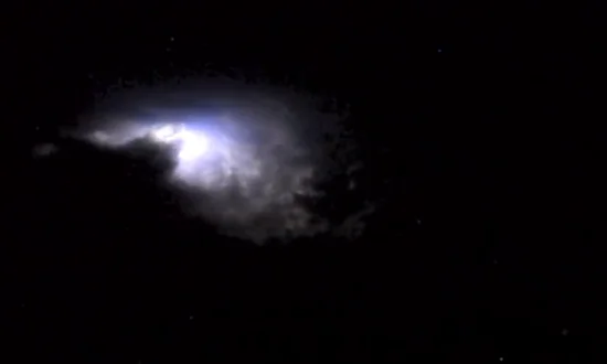 Astronaut Spots Mysterious ‘Blue Jets’ on Earth From Space (Video)