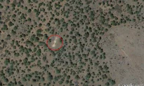 Why the US Landscape is Dotted With Giant, Concrete Arrows (Video)
