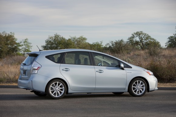 Toyota Prius v (Courtesy of Toyota Canada Inc.)