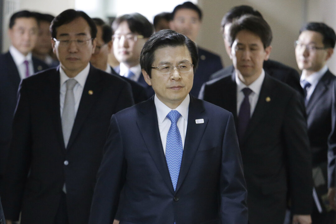 Former South Korean Prime Minister Suspects CCP Behind Increase in Chinese Immigration