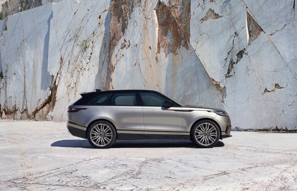 Range Rover VELAR 1 (Courtesy of Jaguar Land Rover)