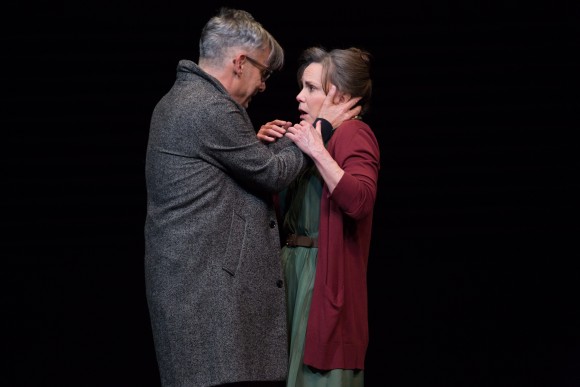 Central to the play is the antagonism between Tom (Joe Mantello) and his mother Amanda (Sally Field), both trapped by bleak prospects. (Julieta Cervantes)
