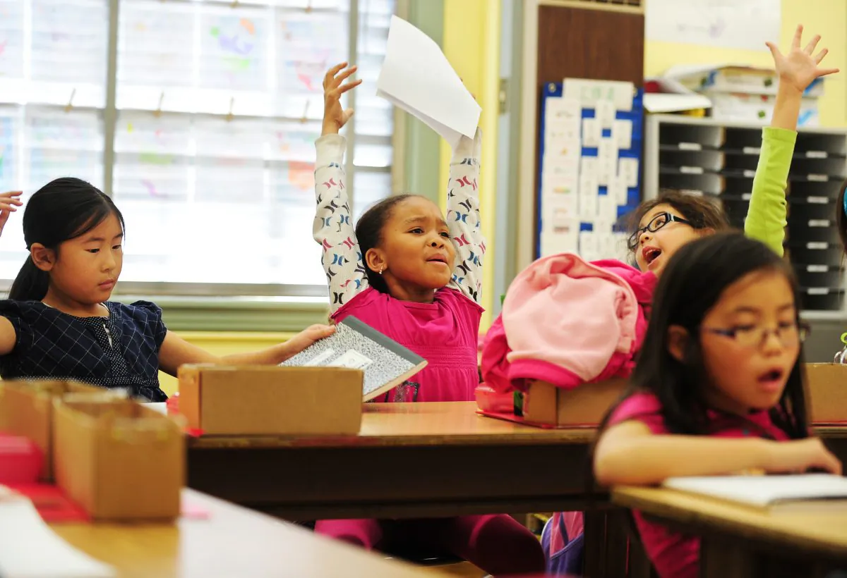 A second grade class at Broadway Elementary School in Los Angeles on Jan. 31, 2013. (ROBYN BECK/AFP/Getty Images)