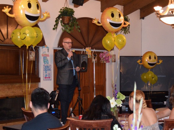 Loren Kling hosts a Hilarity for Charity event at Glen Park Healthy Living in Glendale, Calif. on Apr. 12. (Sarah Le/Epoch Times)